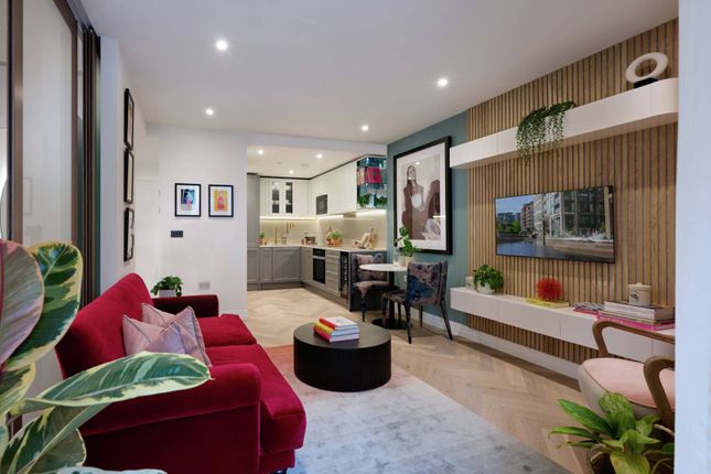 Thumbnail Flat for sale in Chelsea Creek, Fulham