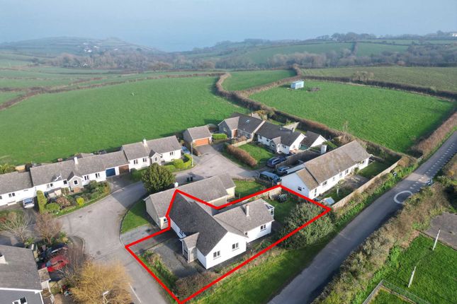 3-bed house on 8 Tregellast Parc, Helston, £299,950