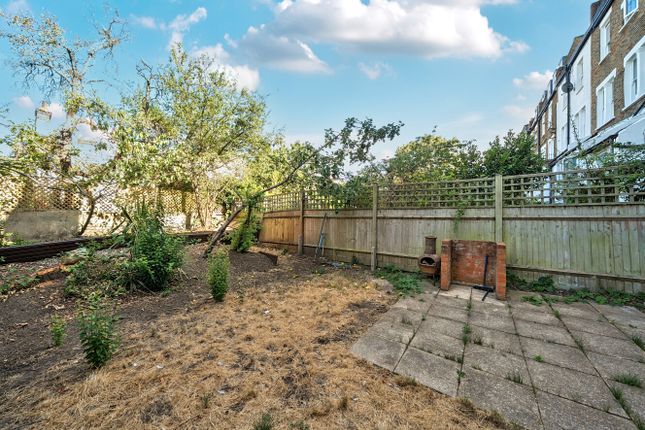 18a, Schubert Road, London photo 4