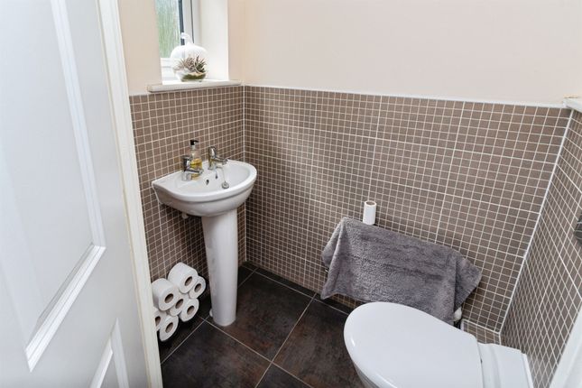 59, Pearl Brook Avenue, Stafford photo 4