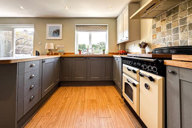 26 Standards Road, Westonzoyland, Somerset photo 3