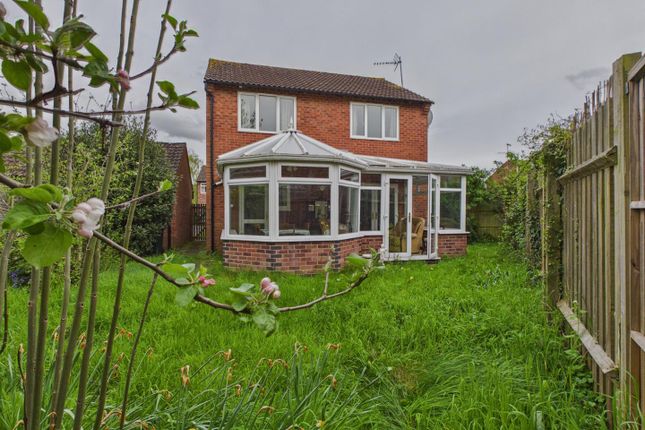 46, Giffard Drive, Welland photo 2