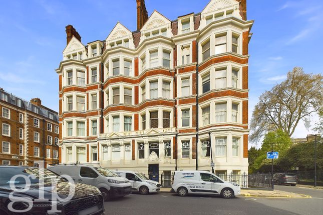 Shared accommodation to rent in Ridgmount Gardens, London, Greater London