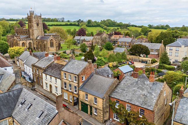 14, Church Street, Crewkerne photo 2