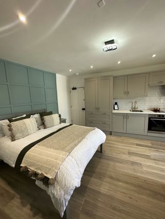 Room 9, Daventry photo 2