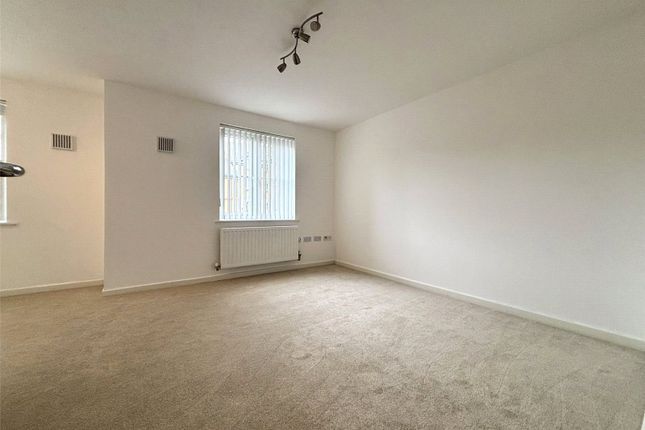 Flat 6 Firhill House, 5, Twickenham Close, Swindon photo 2