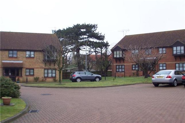27, Marlborough Court, Gorleston Road, Lowestoft photo 4
