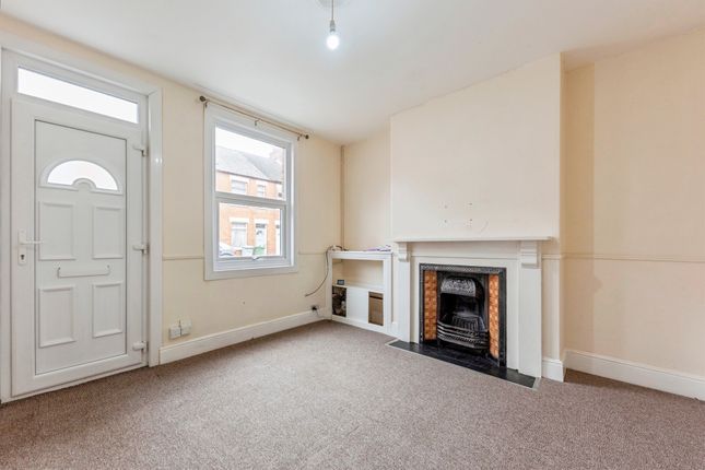 13, Nicholson Street, Newark photo 2