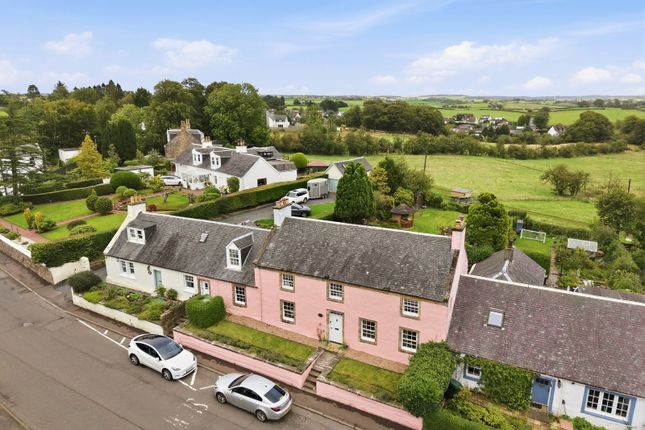 Nairn House, Fenwick photo 2