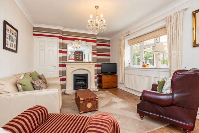 4, Garden Crescent, Castle Donington photo 2