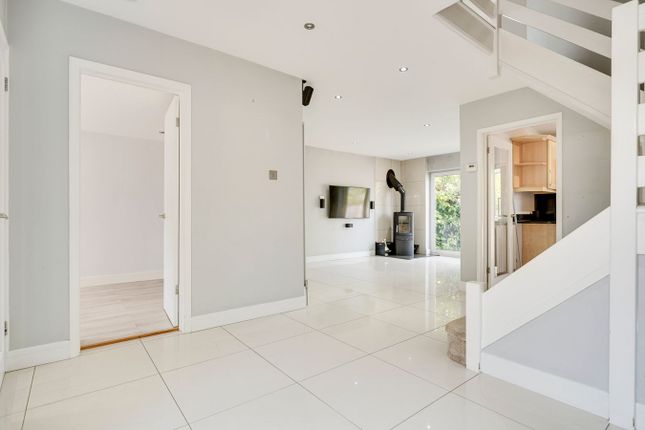 9, Appleton Fields, Bishop's Stortford photo 2
