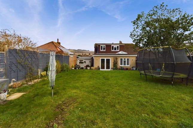 Semi-detached bungalow for sale in Vale Avenue, Findon Valley, Worthing