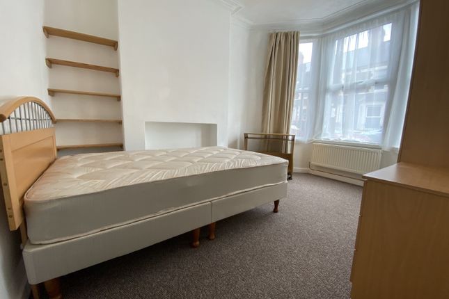 151, Arabella Street(*), Cardiff photo 5