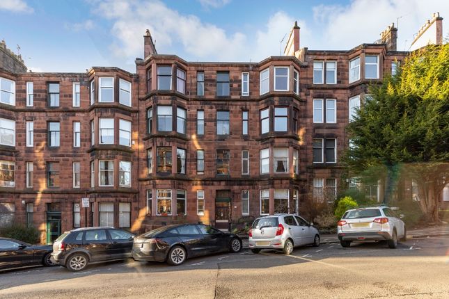 Flat to rent in Novar Drive, Hyndland, Glasgow
