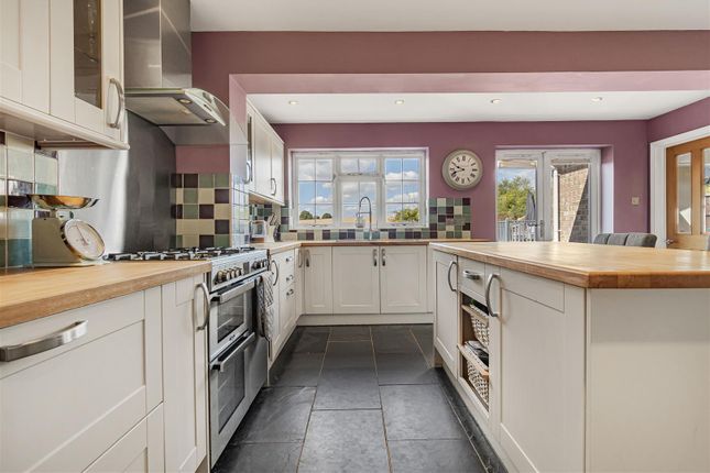 22, Clarence Road, Clare photo 3