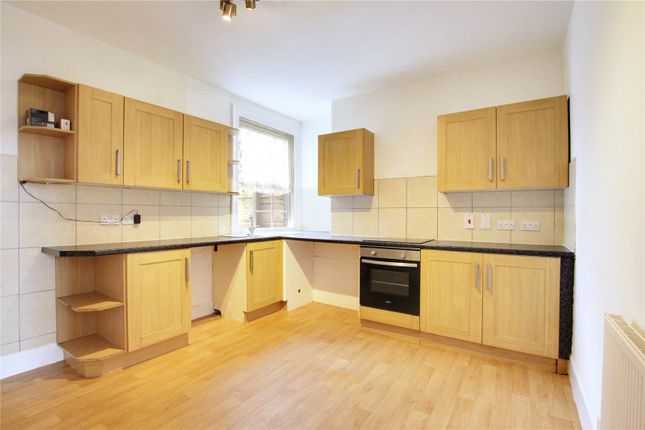 Terraced house to rent in Gloucester Road, Littlehampton, West Sussex
