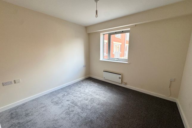 2, COVENTRY photo 3