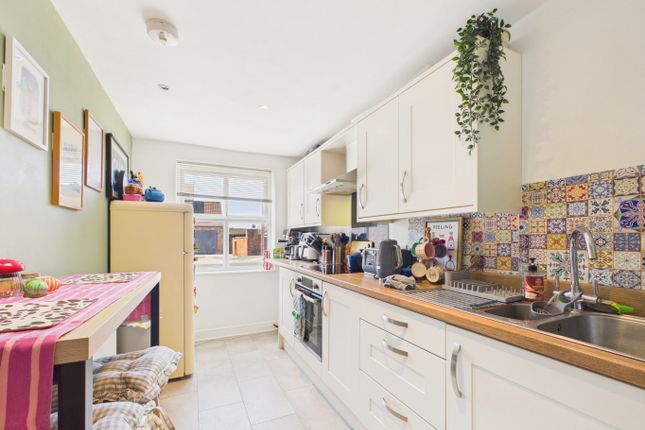 33 South Street, Leven, East Riding Of Yorkshire photo 4