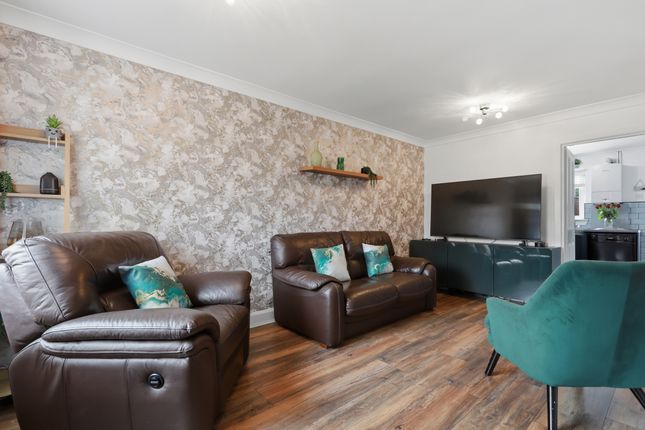 68 Southview Terrace, Bishopbriggs, Glasgow photo 2