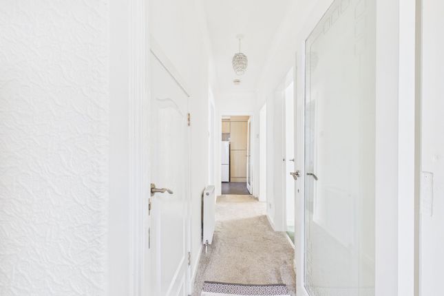 24 Orchard Street, Wishaw photo 4