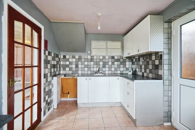 Ashfield Drive, Swadlincote photo 2