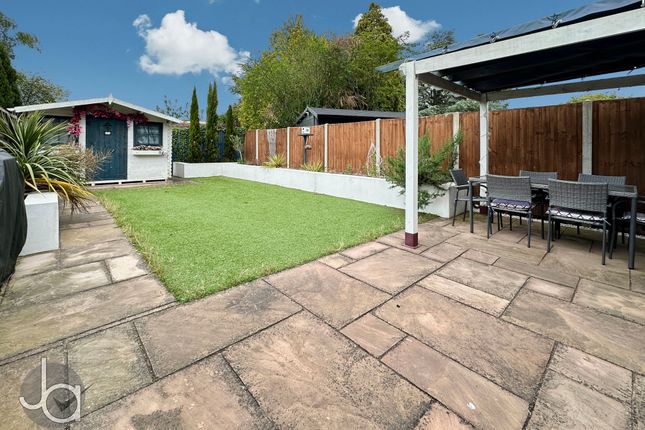 15, Norbury Close, Colchester photo 3