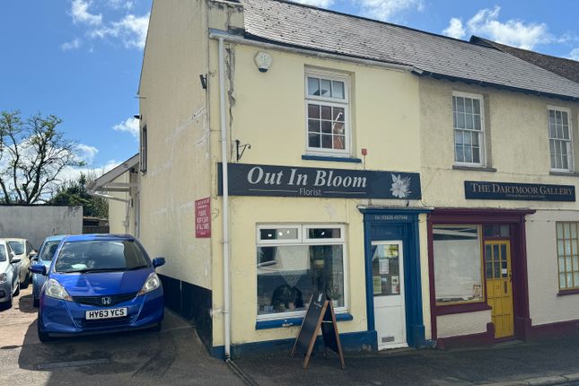 Retail premises to let in Fore Street, Bovey Tracey
