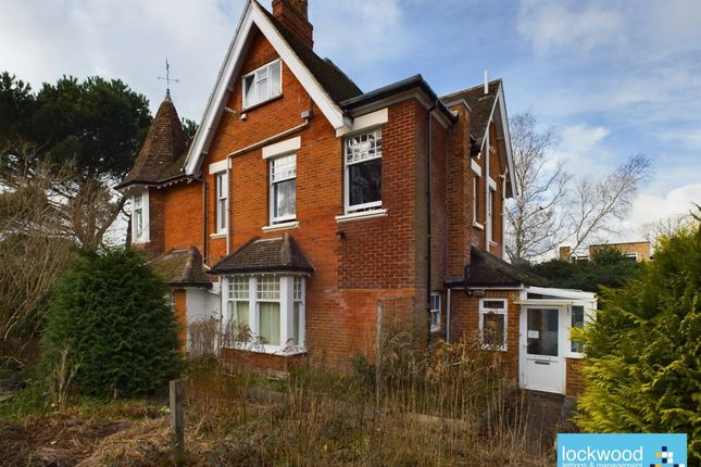 Thumbnail Flat to rent in Upper Gordon Road, Camberley