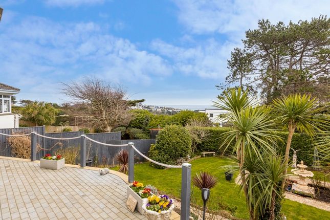 Thumbnail Flat for sale in Oxlea Road, Torquay