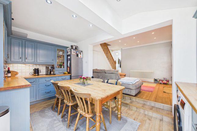 5, Gordon Road, Maidenhead photo 4