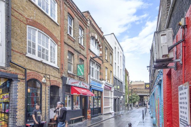 Thumbnail Flat to rent in Rivington Street, Shoreditch, London