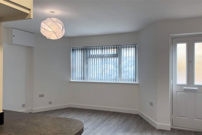 Flat 1, Lime Court, 114, Lime Walk, Oxford photo 2