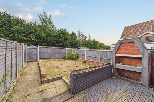 16 Pennycress Drive, Thetford photo 4