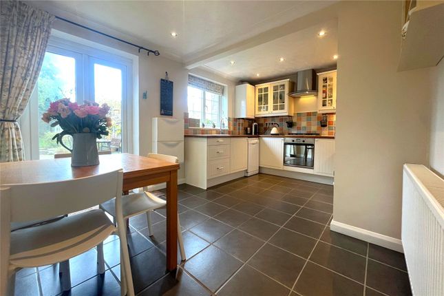 12a, Ennerdale Grove, Surrey photo 3