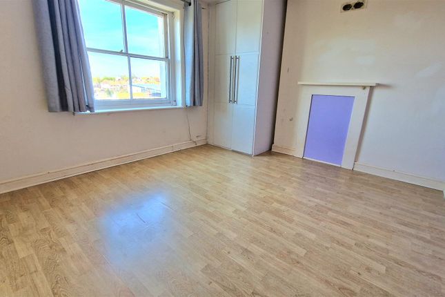 Flat 9 Westcliff Terrace Mansions, 23, Pegwell Road, Ramsgate photo 4