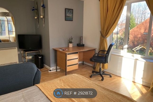 Flat, Hamilton Road Sherwood Rise, Nottingham photo 2