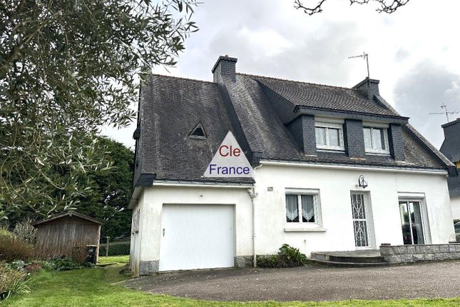 Detached house for sale in Crach, Bretagne, 56950, France