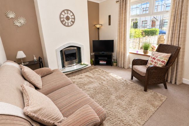 3, Brooklands Avenue, Rossendale photo 4