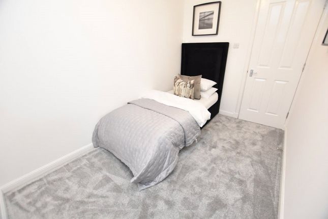 End terrace house for sale in Kirkfield Gardens, Renfrew, Renfrewshire