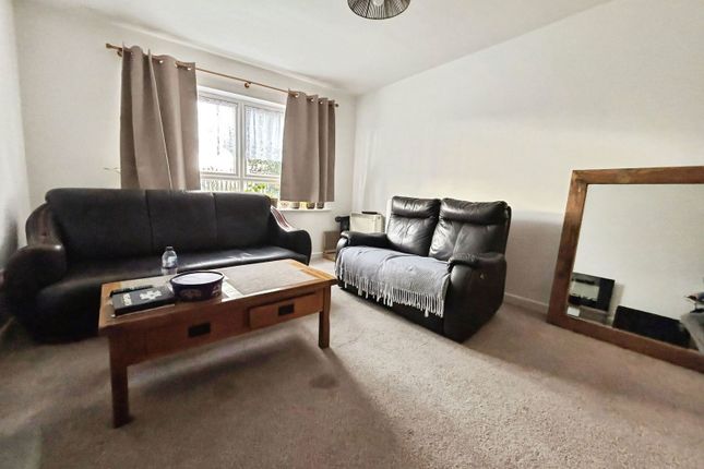 Berkeley Court,Flat 2, Nightingale Way, Swanley photo 4