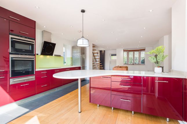 9, Nomansland, St Albans photo 4