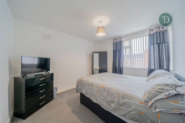 End terrace house for sale in The Boulevard, Great Sutton, Ellesmere Port