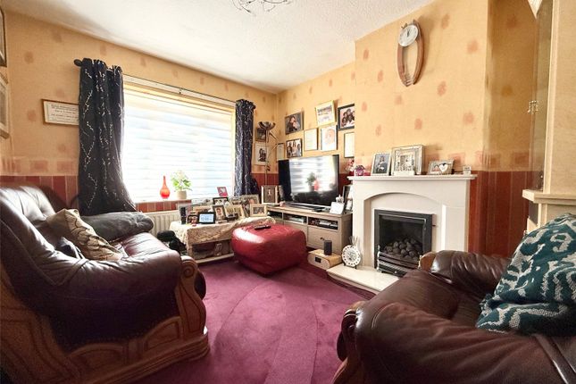 570, Stafford Road, Wolverhampton photo 2