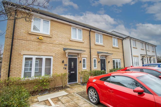 Thumbnail Semi-detached house to rent in Bedell Road, Duxford, Cambridge