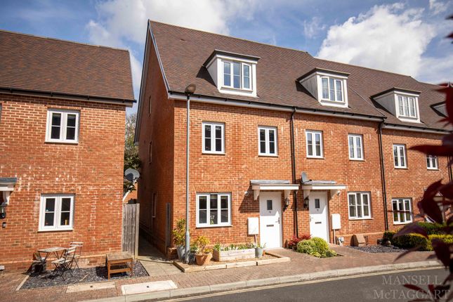 Town house for sale in Sister Ann Way, East Grinstead