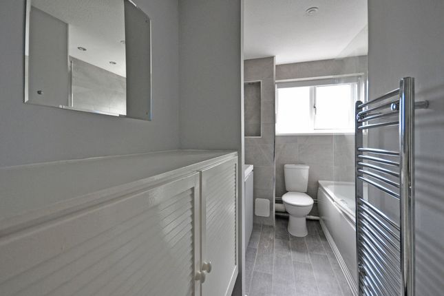 22, Collingwood Crescent, Newport photo 5
