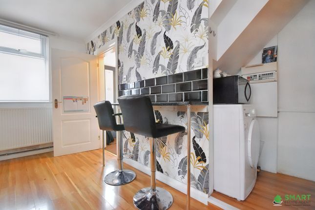 Terraced house for sale in Chute Street, Exeter