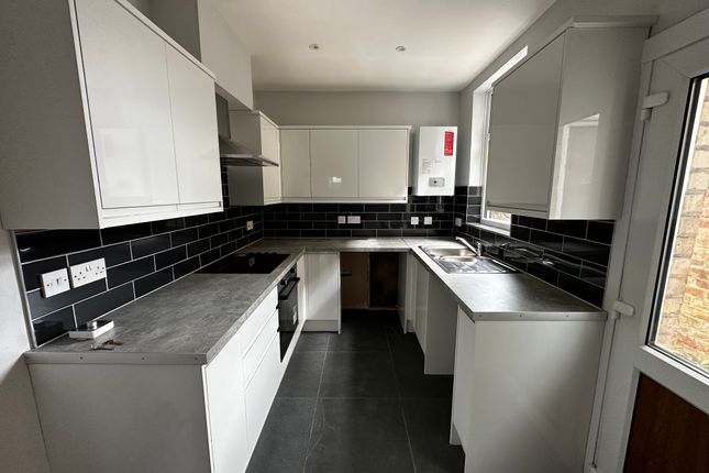Room 3, 138, Duncan Road, Duncan Road photo 3