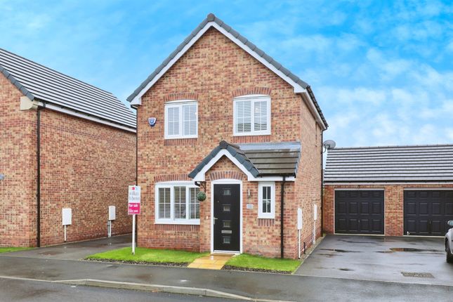 Thumbnail Detached house for sale in Aviary Way, Worksop