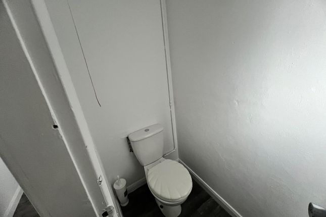 37, Keith Road, Middlesbrough photo 3